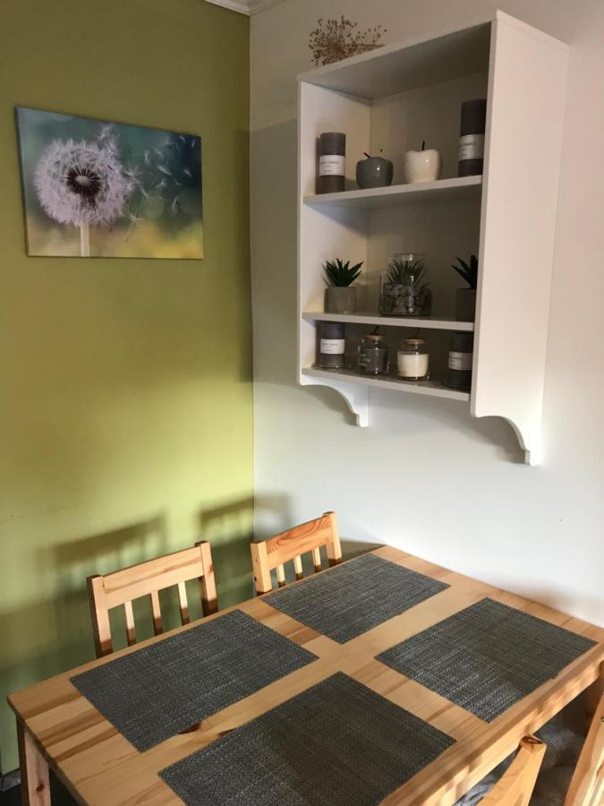 Pitypang Apartman Дьюла Екстер'єр фото
